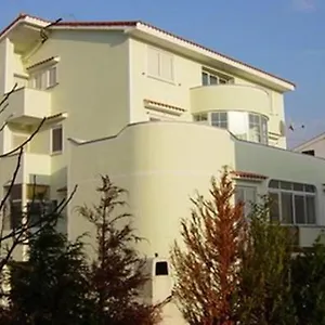 https://apartments-luka-baska.primorje-gorskikotar.com