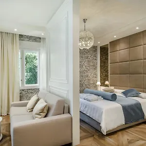 https://miraval-luxury-rooms.splithotels.org